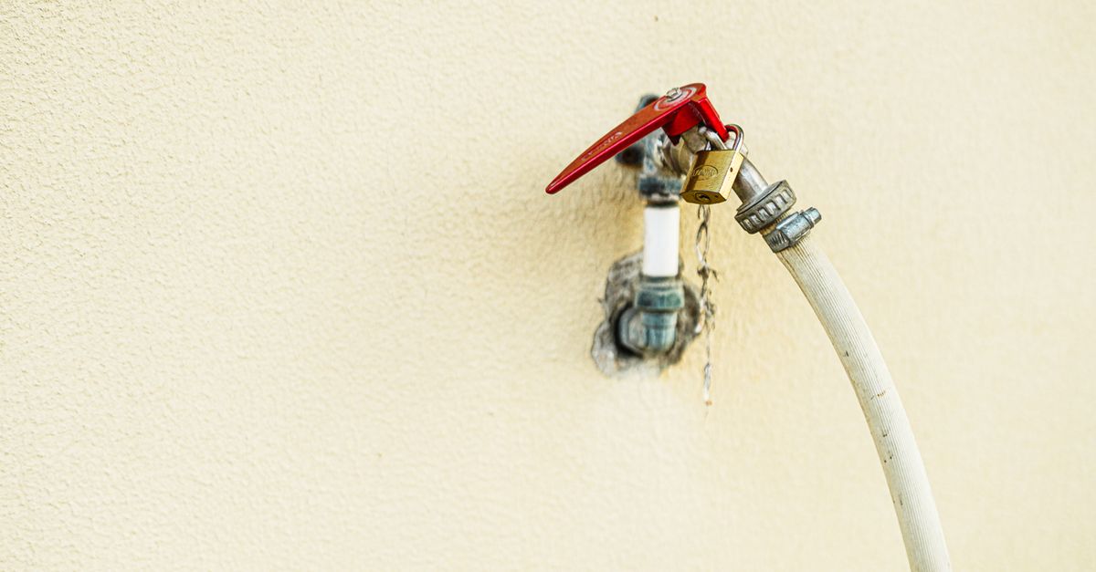 DIY Tips for Temporary Relief from Blocked Drains